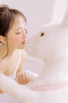 女性C春合欢液高朝液精华液